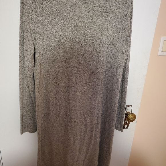 Plain grey sweater dress - Picture 3 of 3